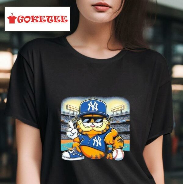 New York Yankees Baseball Garfield Cartoon Tshirt